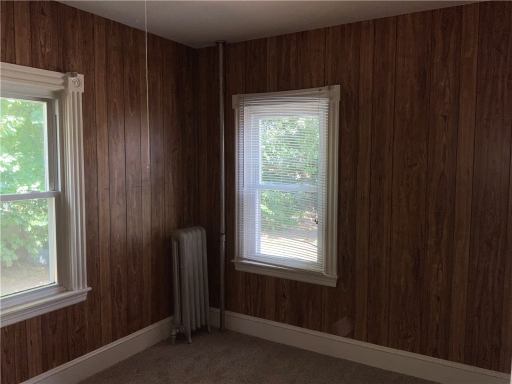 124 Blade Street Warwick, RI 02886 - Photo 7 of 19