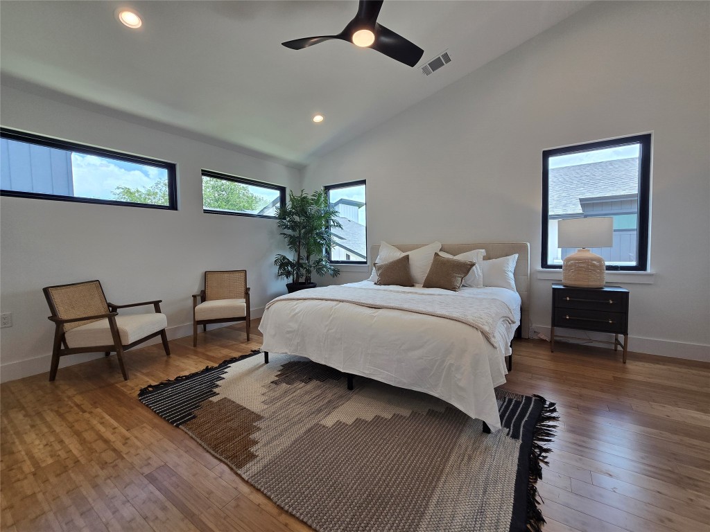 5301 Grover Avenue Austin, TX 78756 - Photo 18 of 40 Large primary bedroom with multiple options for bed placement (KING) and lots of space left over.