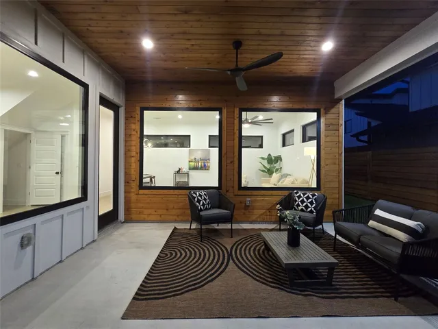 $879,900 | 5301 Grover Avenue, Austin, TX 78756