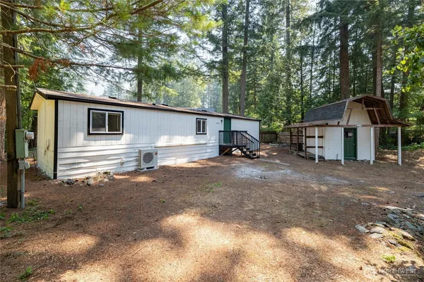 $250,000 | 2391 Blackbird Valley Lane, Maple Falls, WA 98266