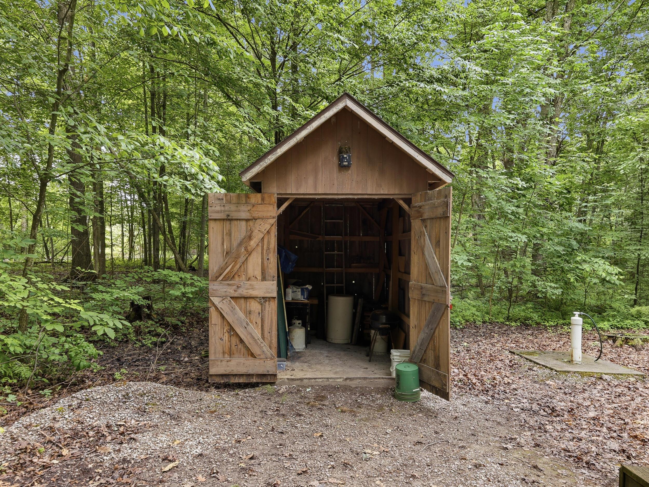7 East Johnson Road Ashley, MI 48806 - Photo 25 of 37 27_a-4