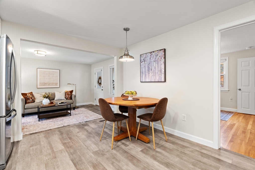 113 Graniteville Road Chelmsford, MA 01863 - Photo 13 of 42 Gallery Image 13