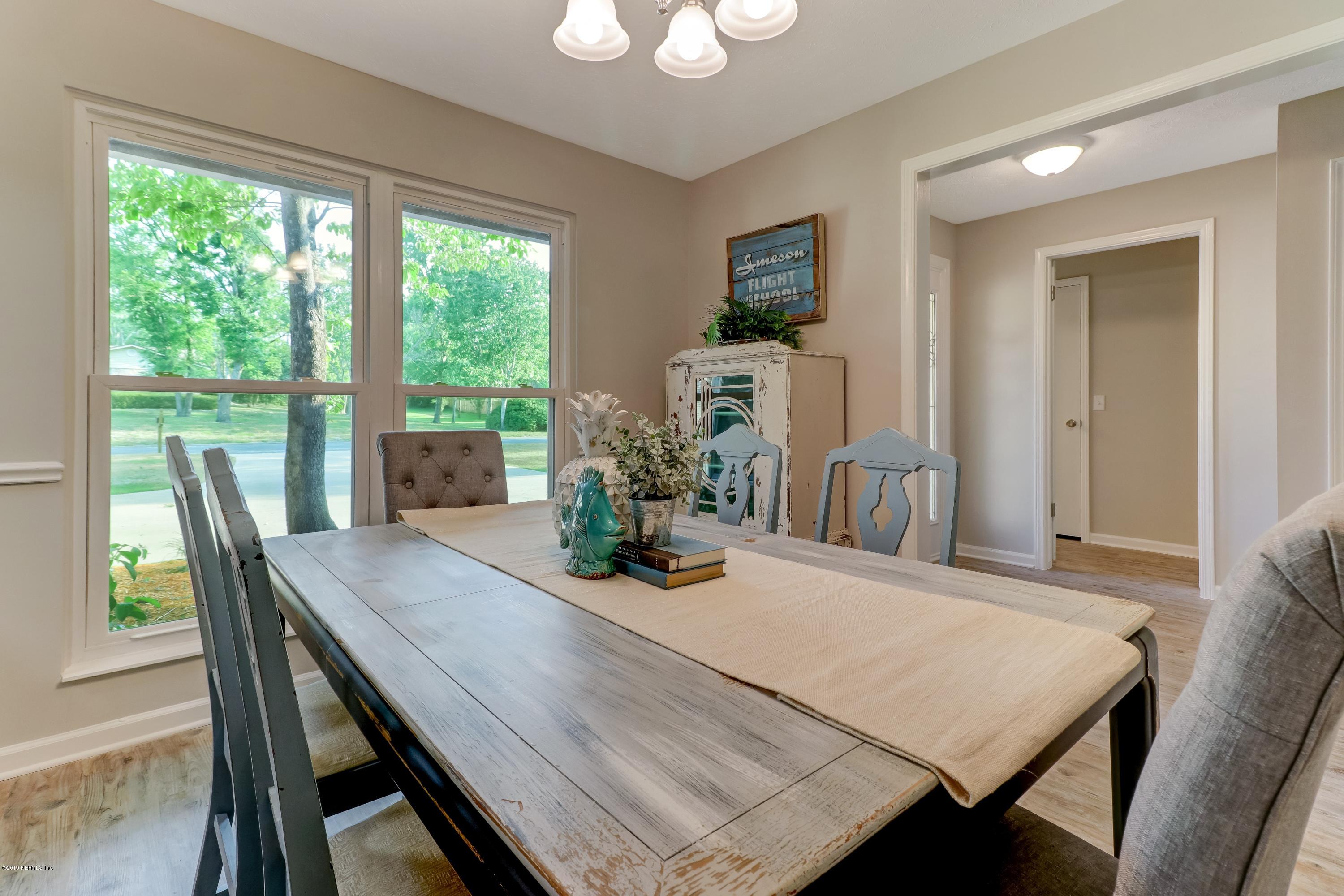 234 Foxridge Road Orange Park, FL 32065 - Photo 10 of 42 Formal DR
