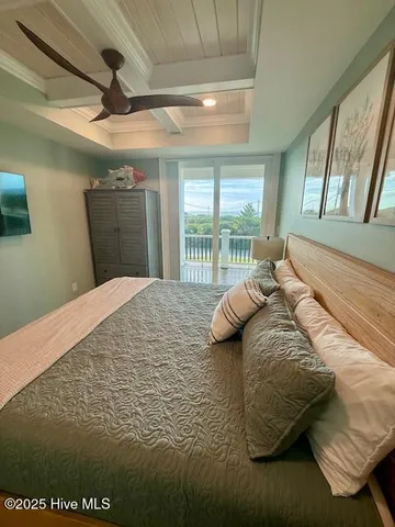 $3,900,000 | 106 Bay Drive, Pine Knoll Shores, NC 28512