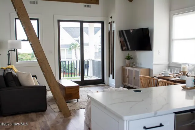 $3,900,000 | 106 Bay Drive, Pine Knoll Shores, NC 28512