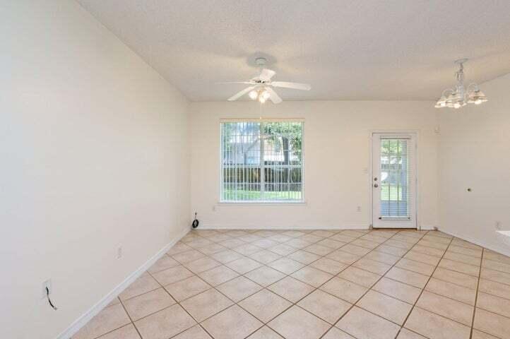 422 Bear Road, Unit A Fort Walton Beach, FL 32547 - Photo 6 of 33 7