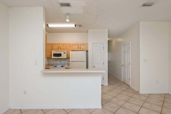 422 Bear Road, Unit A Fort Walton Beach, FL 32547 - Photo 10 of 33 11