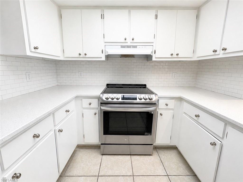 5515 Rattlesnake Hamm Road, Unit 302 Naples, FL 34113 - Photo 18 of 29