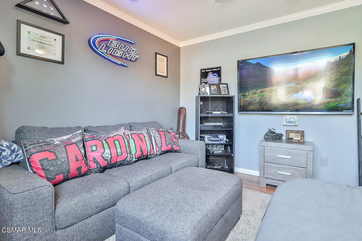13211 Peach Hill Road Moorpark, CA 93021 - Photo 31 of 51 eBedroom1-2