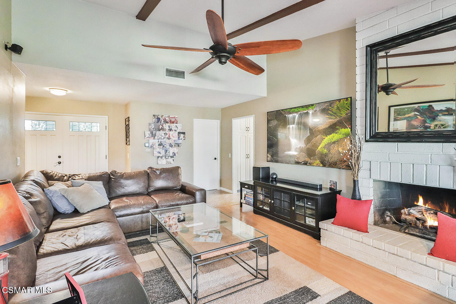 13211 Peach Hill Road Moorpark, CA 93021 - Photo 8 of 51 bLiving3