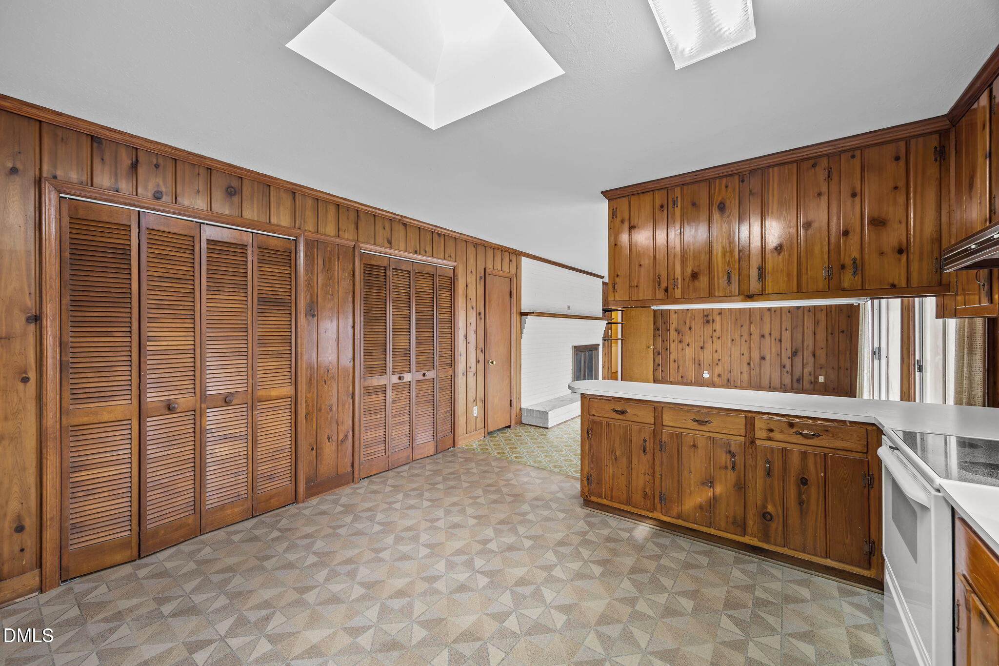 1904 Rolling Road Chapel Hill, NC 27514 - Photo 18 of 45 018-27-web-or-mls-IMG_6168