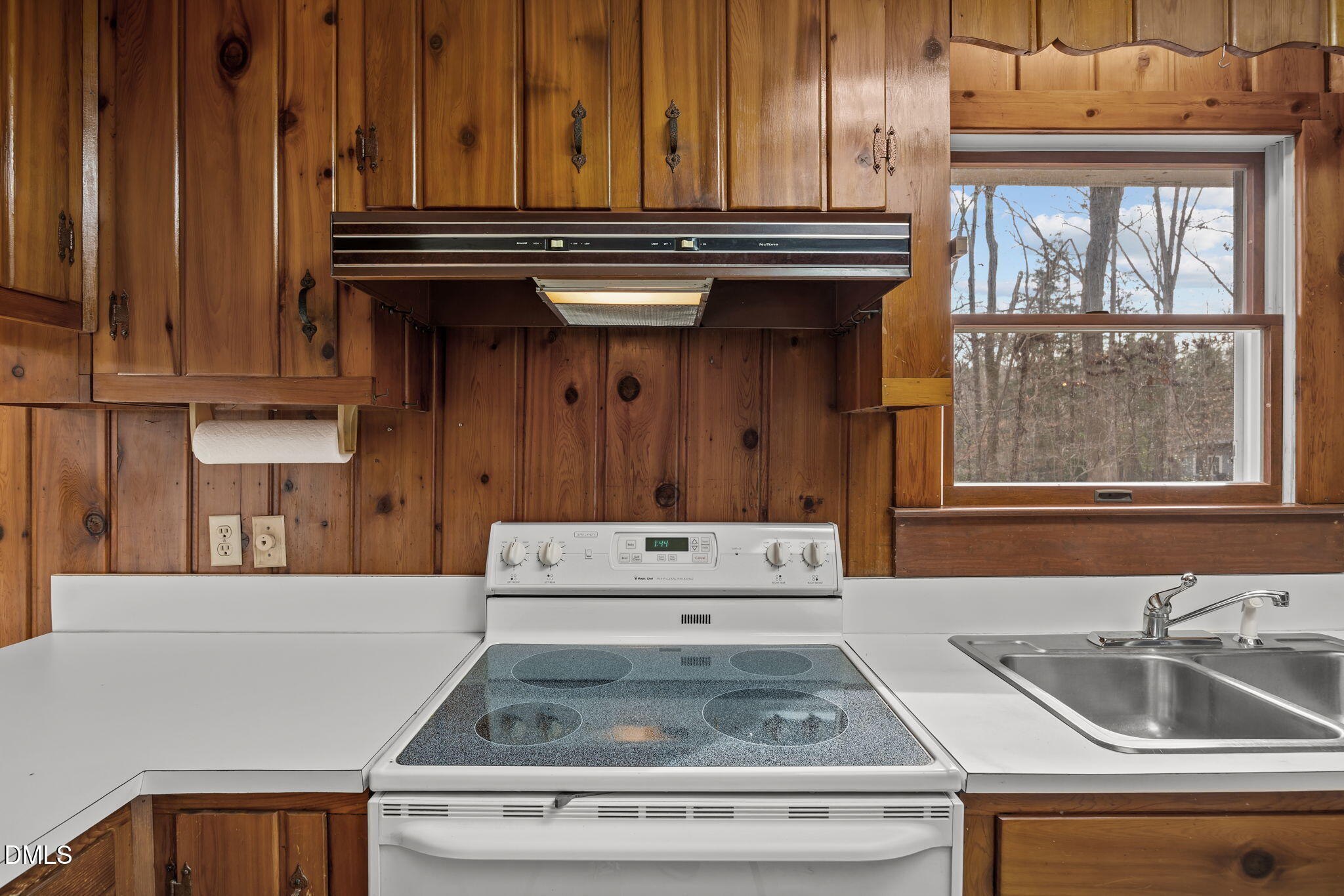 1904 Rolling Road Chapel Hill, NC 27514 - Photo 19 of 45 019-25-web-or-mls-IMG_6162