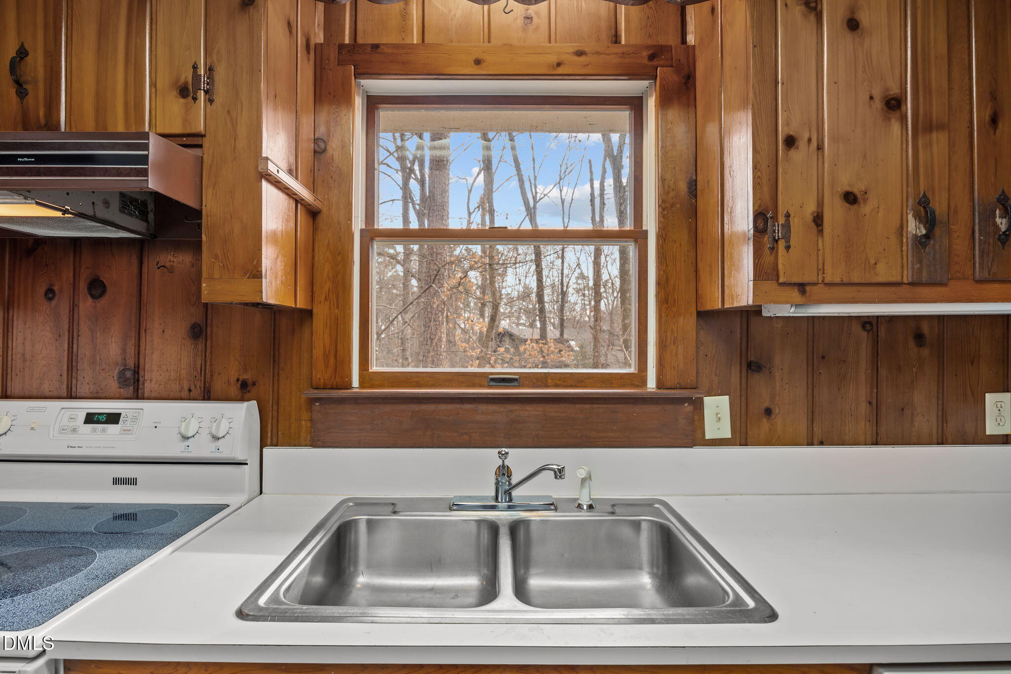 1904 Rolling Road Chapel Hill, NC 27514 - Photo 20 of 45 020-26-web-or-mls-IMG_6165