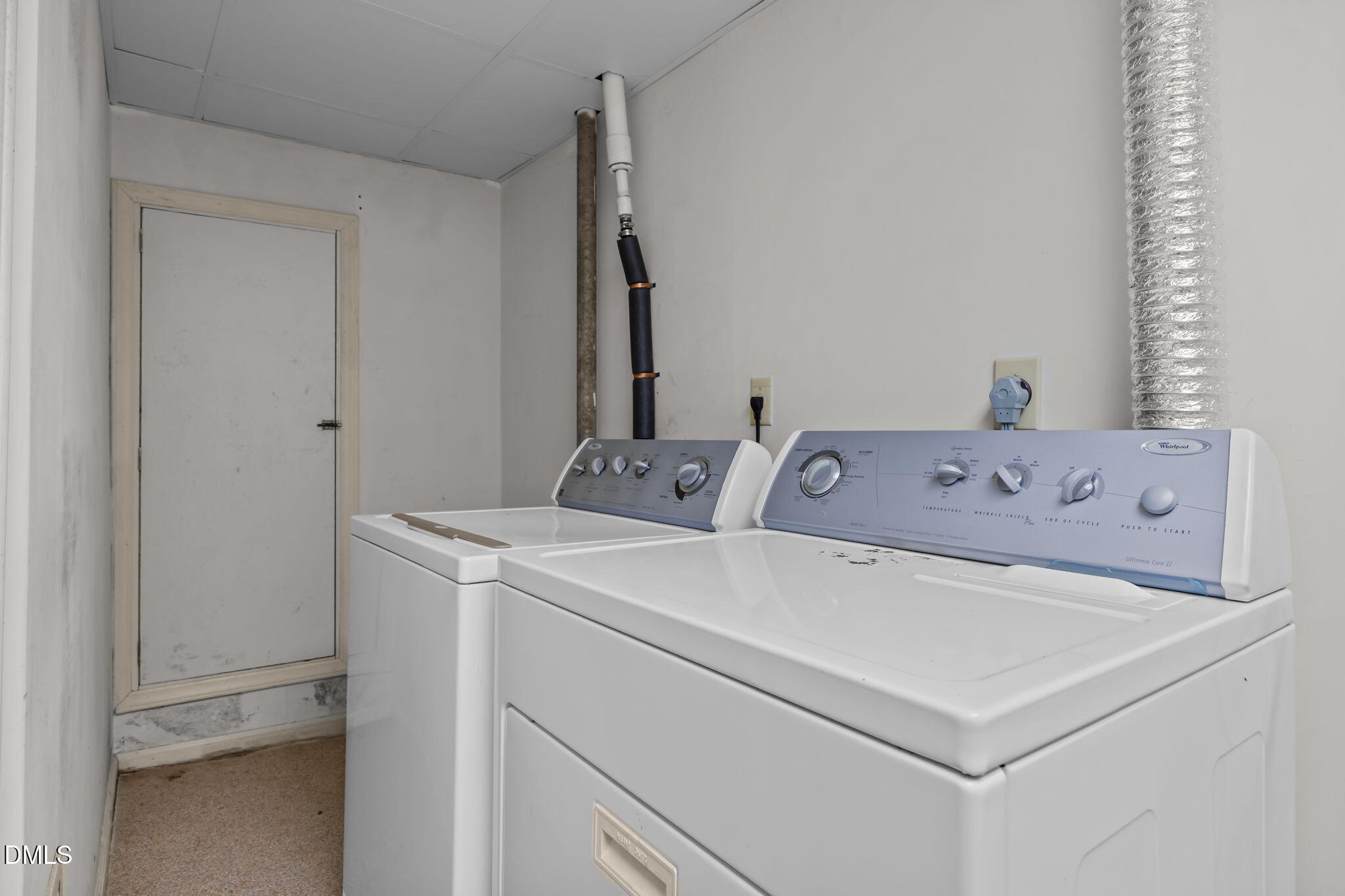 1904 Rolling Road Chapel Hill, NC 27514 - Photo 36 of 45 036-43-web-or-mls-IMG_6228