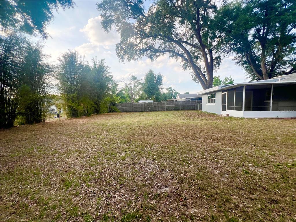 137 Lowell Road Winter Haven, FL 33884 - Photo 23 of 27