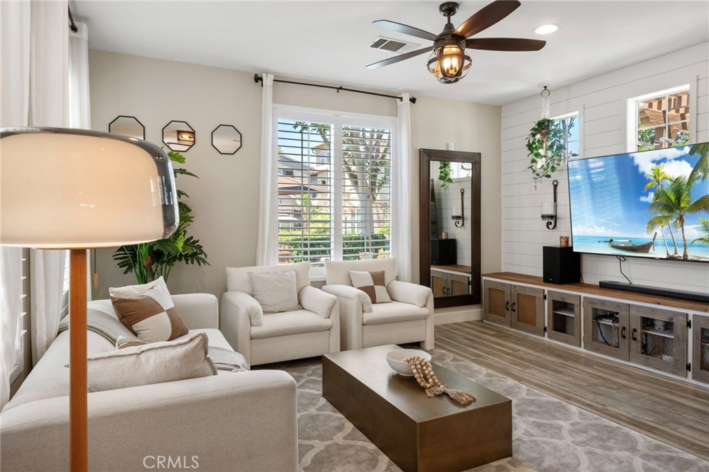 32 Sklar Street Ladera Ranch, CA 92694 - Photo 11 of 56