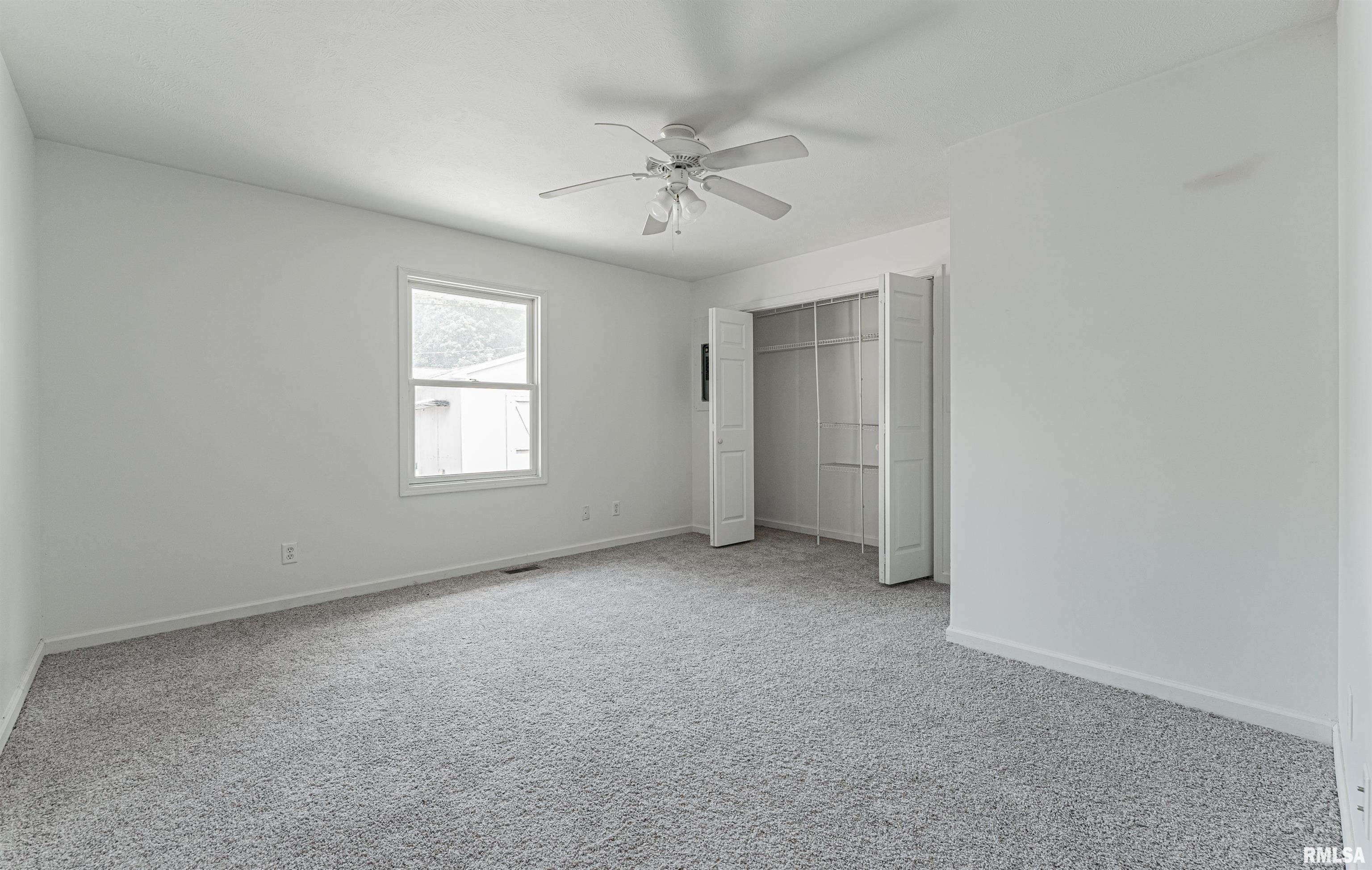 2631 South Walnut Street Springfield, IL 62704 - Photo 25 of 31