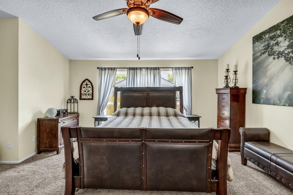 720 Bridget Way Hurst, TX 76054 - Photo 20 of 40 a living room with furniture and flat screen tv