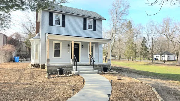 $359,900 | 515 Territorial Road, Manchester, MI 48158