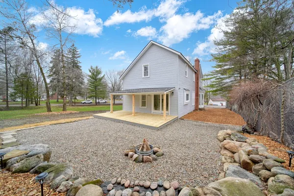 $359,900 | 515 Territorial Road, Manchester, MI 48158