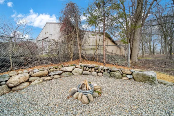 $359,900 | 515 Territorial Road, Manchester, MI 48158