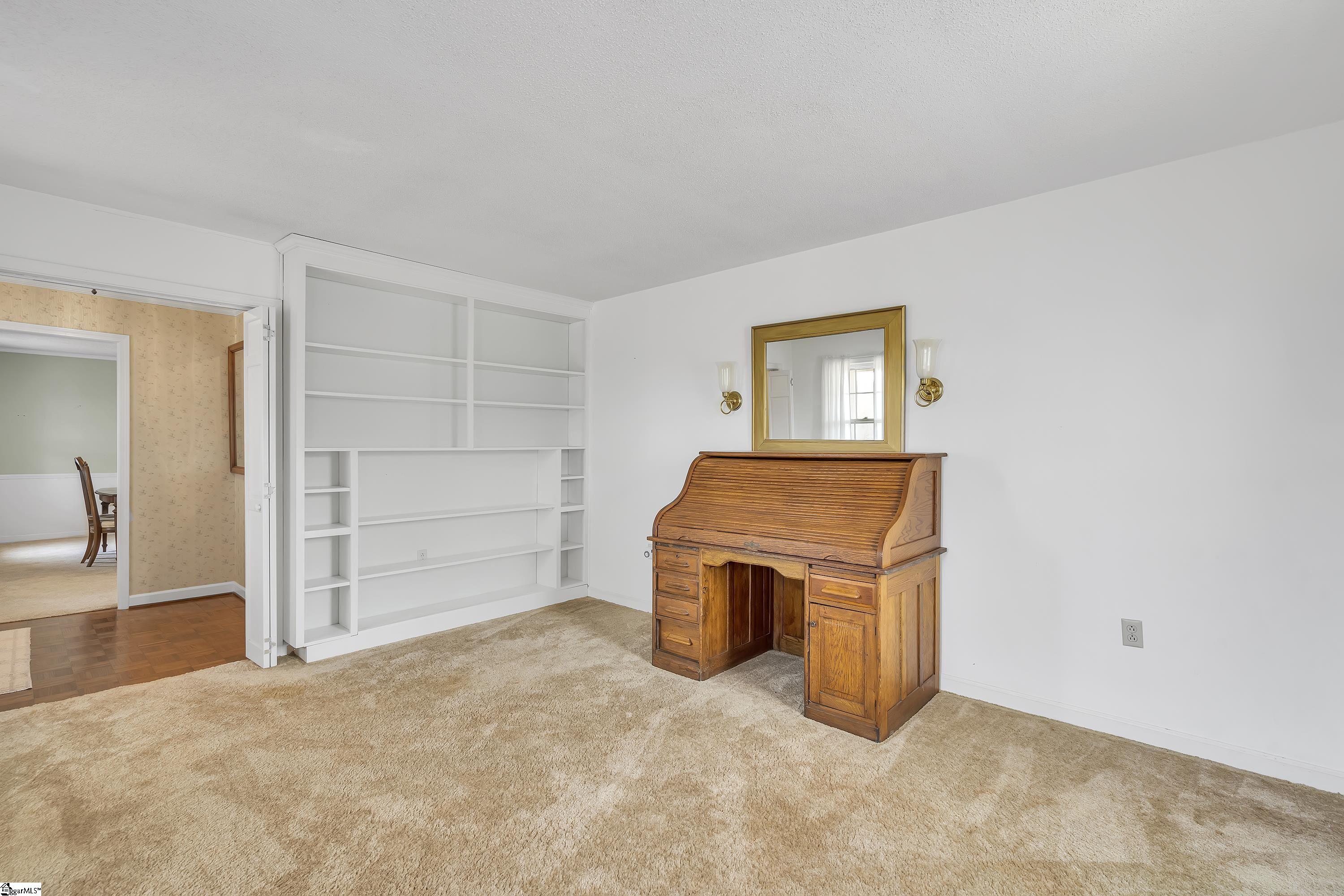 65 Cambridge Road Clinton, SC 29325 - Photo 4 of 35 Gallery Image 4