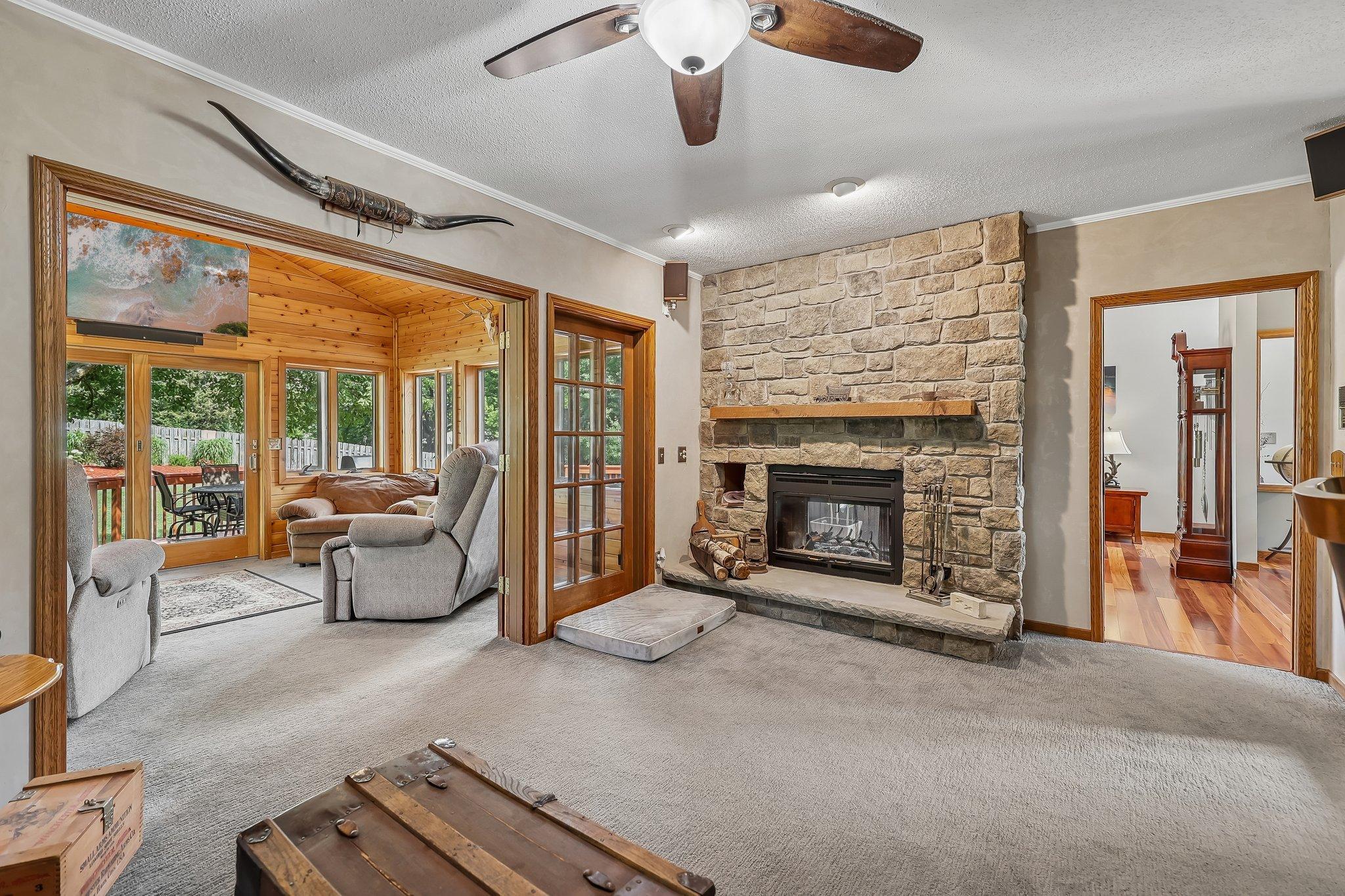 8583 Bower Path Inver Grove Heights, MN 55076 - Photo 8 of 88