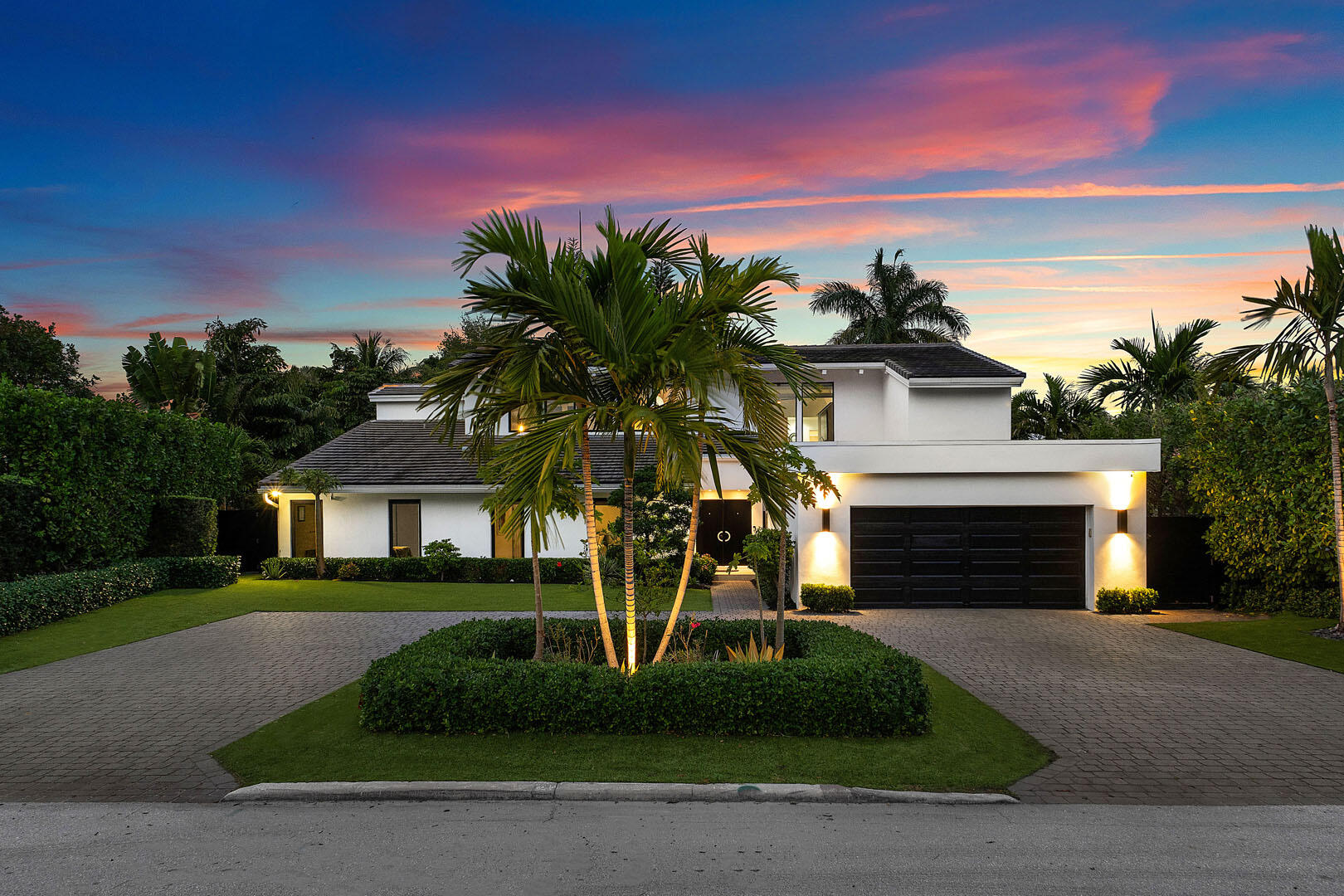 229 South Maya Palm Drive Boca Raton, FL 33432 - Photo 3 of 65 229_South_Maya_Palm_Drive_Dusk_01