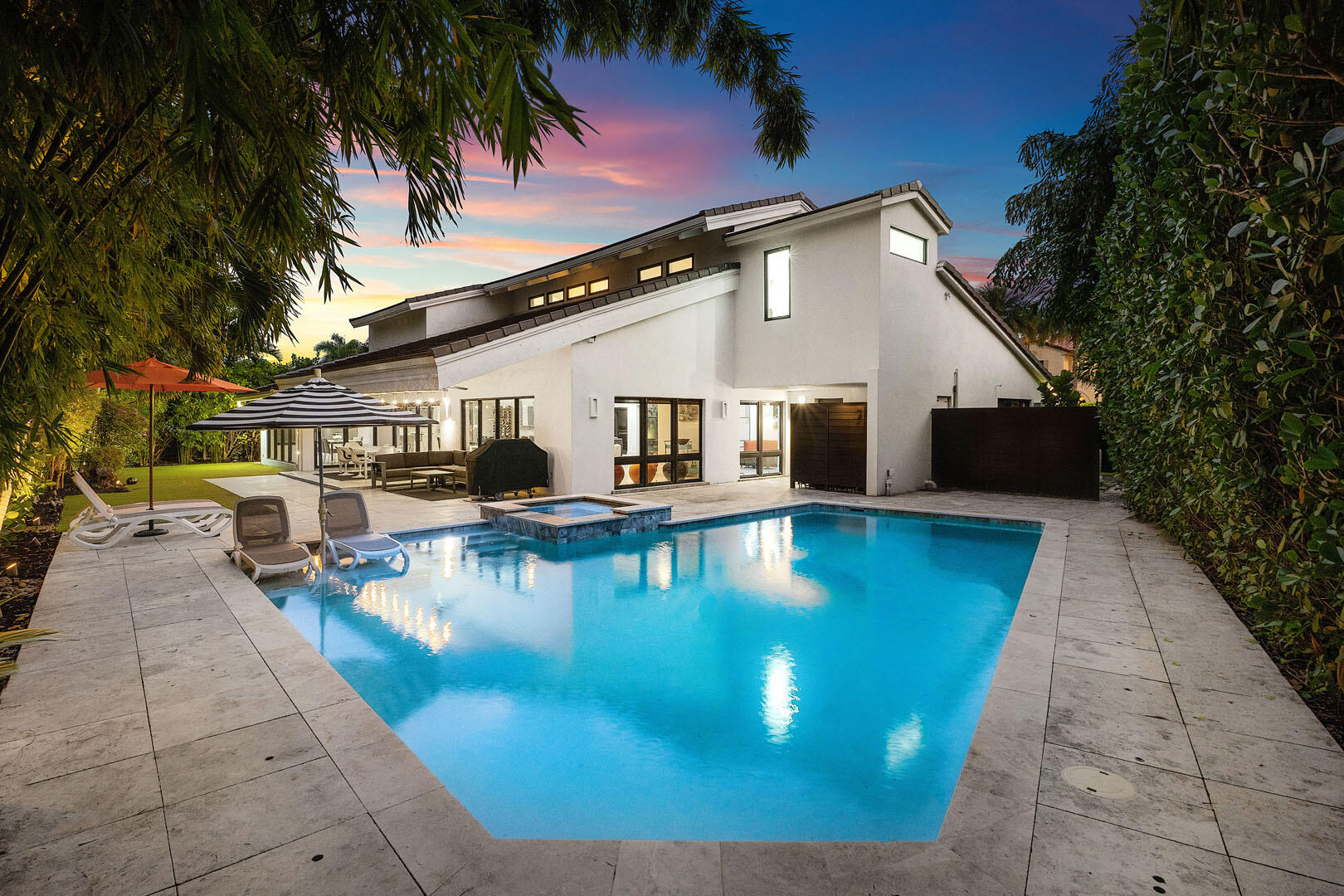 229 South Maya Palm Drive Boca Raton, FL 33432 - Photo 4 of 65 229_South_Maya_Palm_Drive_Dusk_10