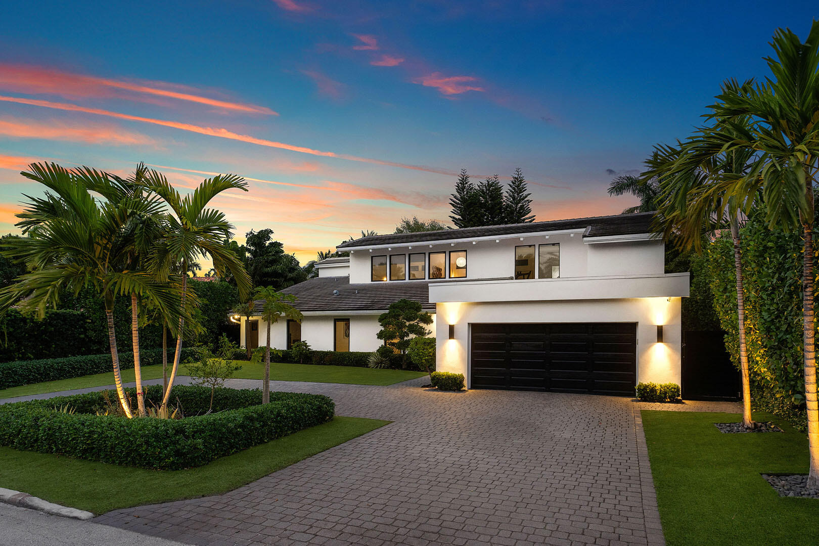 229 South Maya Palm Drive Boca Raton, FL 33432 - Photo 52 of 65 229_South_Maya_Palm_Drive_Dusk_02