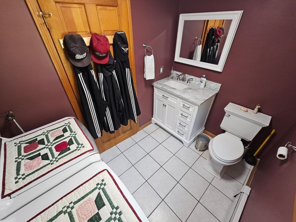 2 Center Hill Road Pembroke, MA 02359 - Photo 20 of 38
