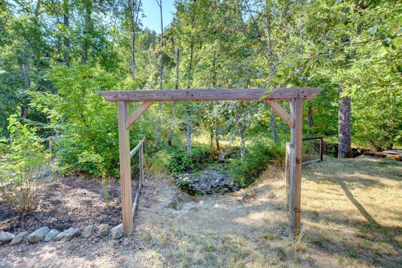 3399 Granite Hill Road Grants Pass, OR 97526 - Photo 24 of 30 24