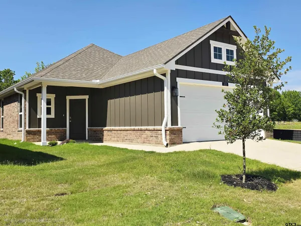 $239,990 | 611 Park Central Chandler Tx 75758, Chandler, TX 75758