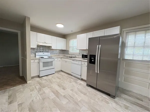 $1,249 | 3125 Kilkenny Avenue, Greensboro, NC 27406