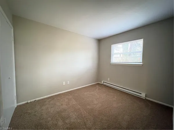 $1,249 | 3125 Kilkenny Avenue, Greensboro, NC 27406