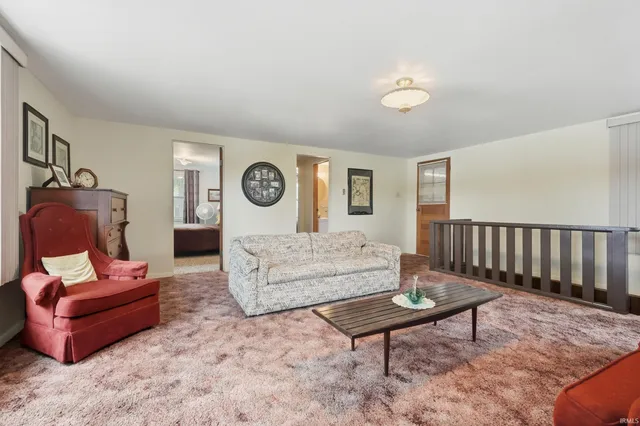 $409,900 | 6240 South 85 W Messick Lake, Wolcottville, IN 46795