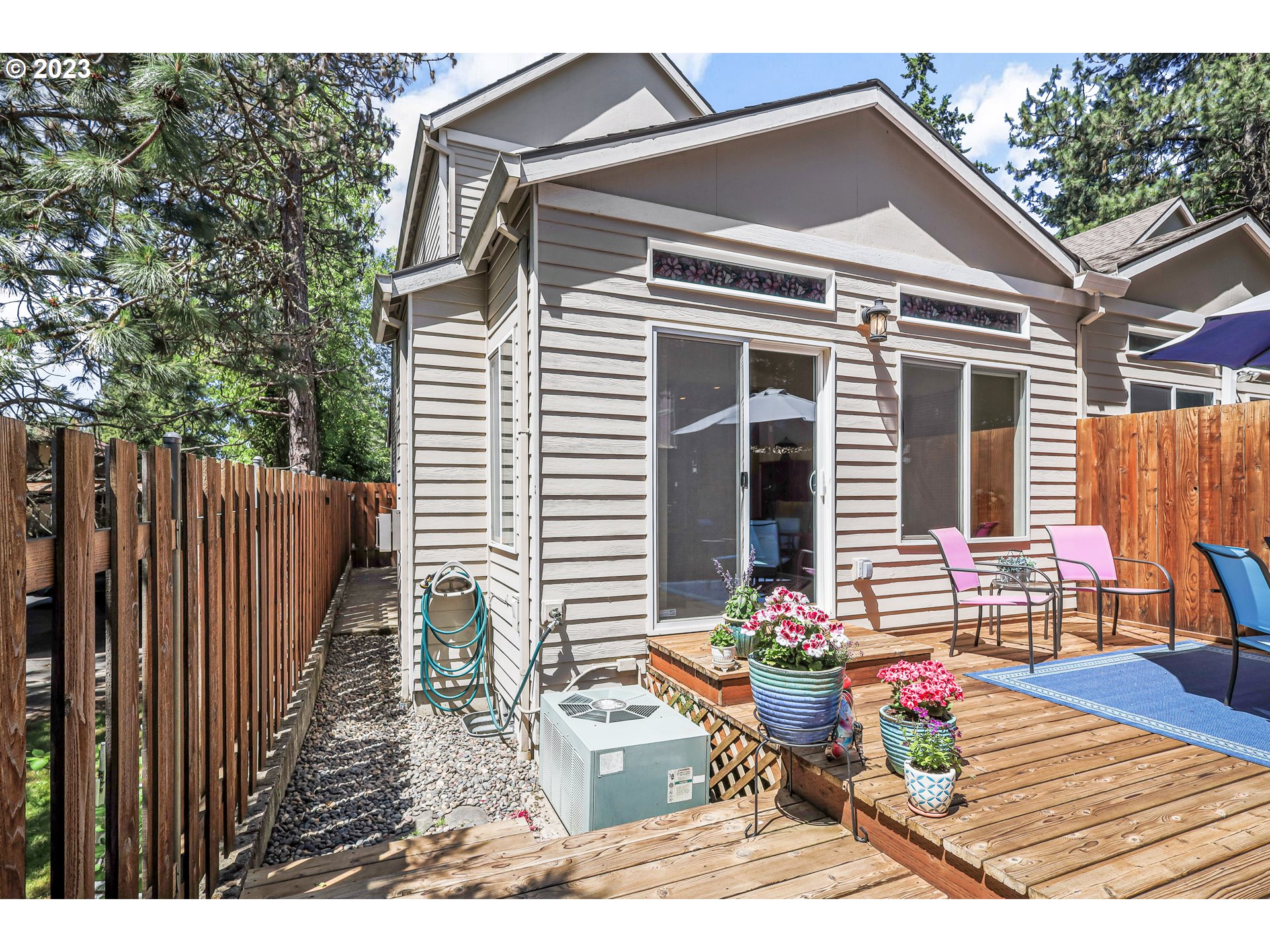 9506 Southwest Commons Court Portland, OR 97225 - Photo 18 of 21 Gallery Image 18