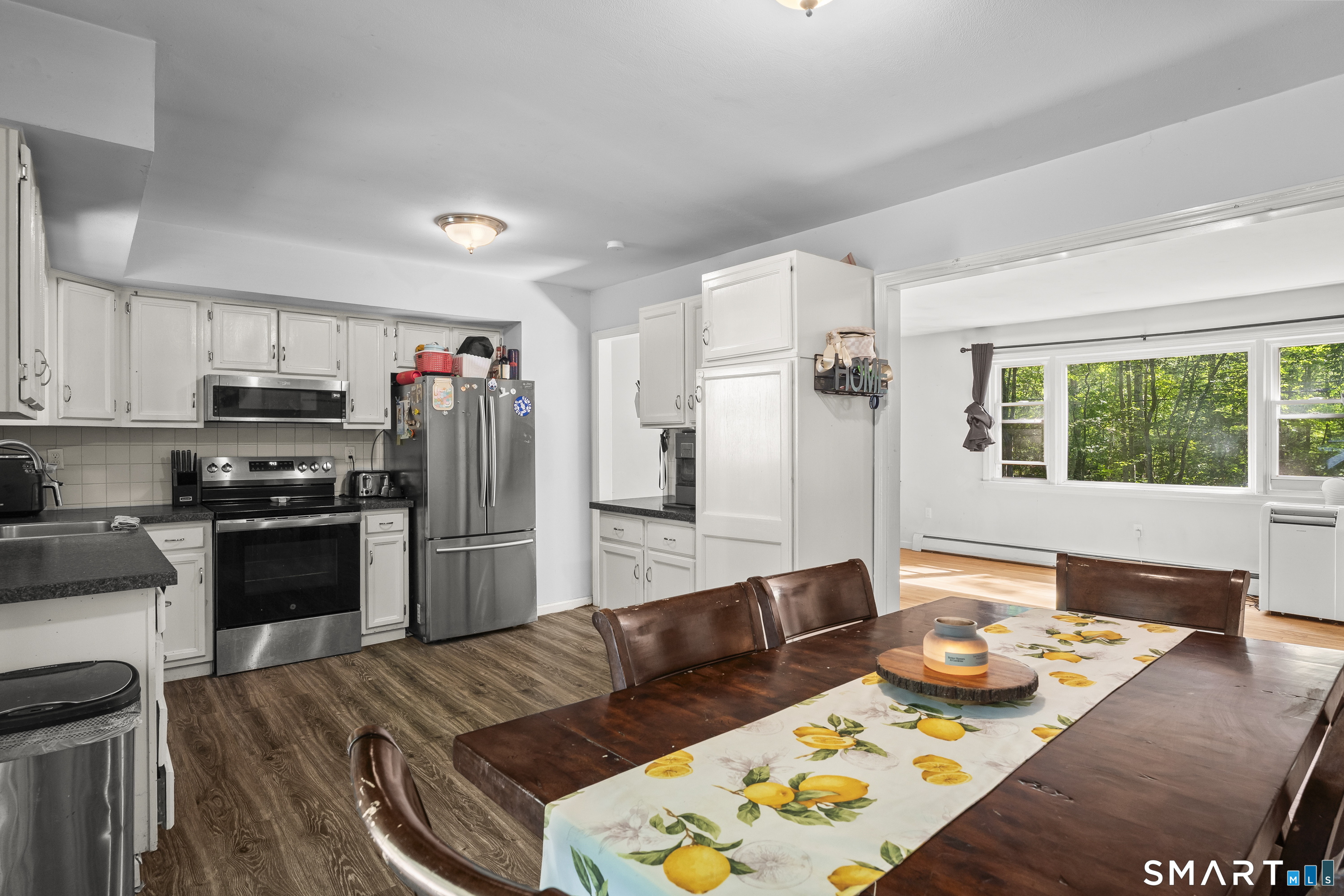 49 Ironworks Road Clinton, CT 06413 - Photo 13 of 35