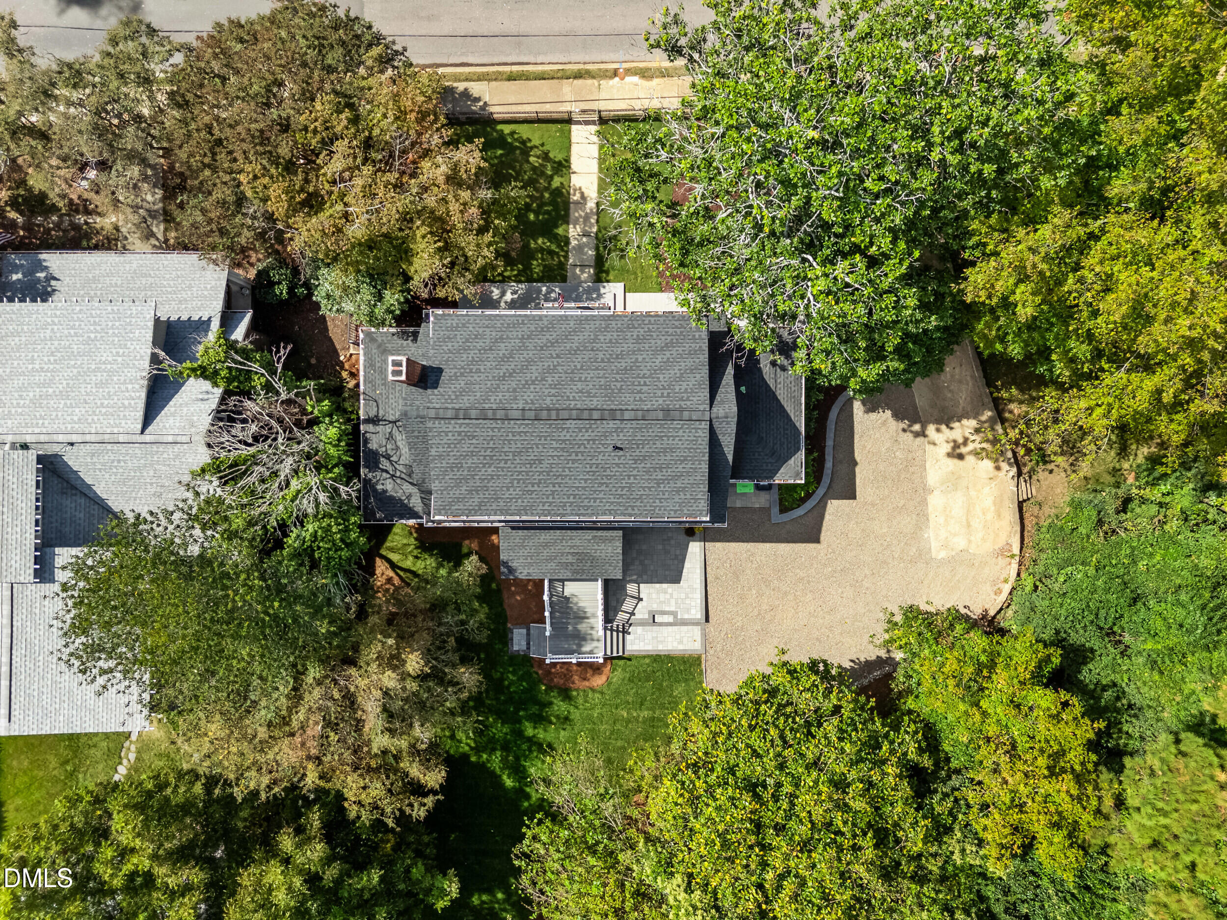 1902 Glenwood Avenue Raleigh, NC 27608 - Photo 66 of 78 4_dji_fly_20250923_124412_0501_175864618