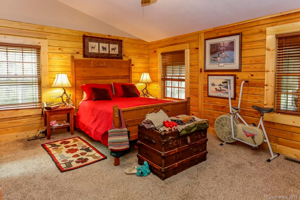 8431 Howard Gap Road Saluda, NC 28773 - Photo 18 of 25 Gallery Image 18