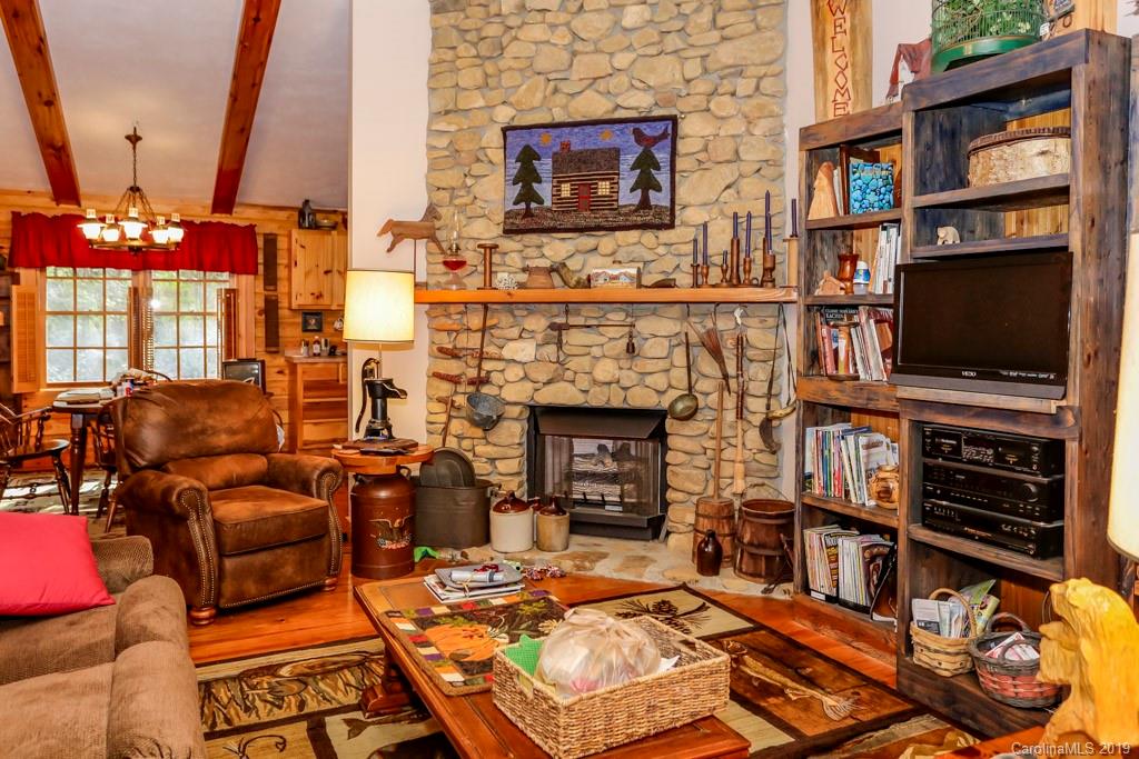 8431 Howard Gap Road Saluda, NC 28773 - Photo 8 of 25 Gallery Image 8