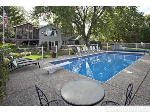 5226 Forest Road Minnetonka, MN 55345 - Photo 13 of 18
