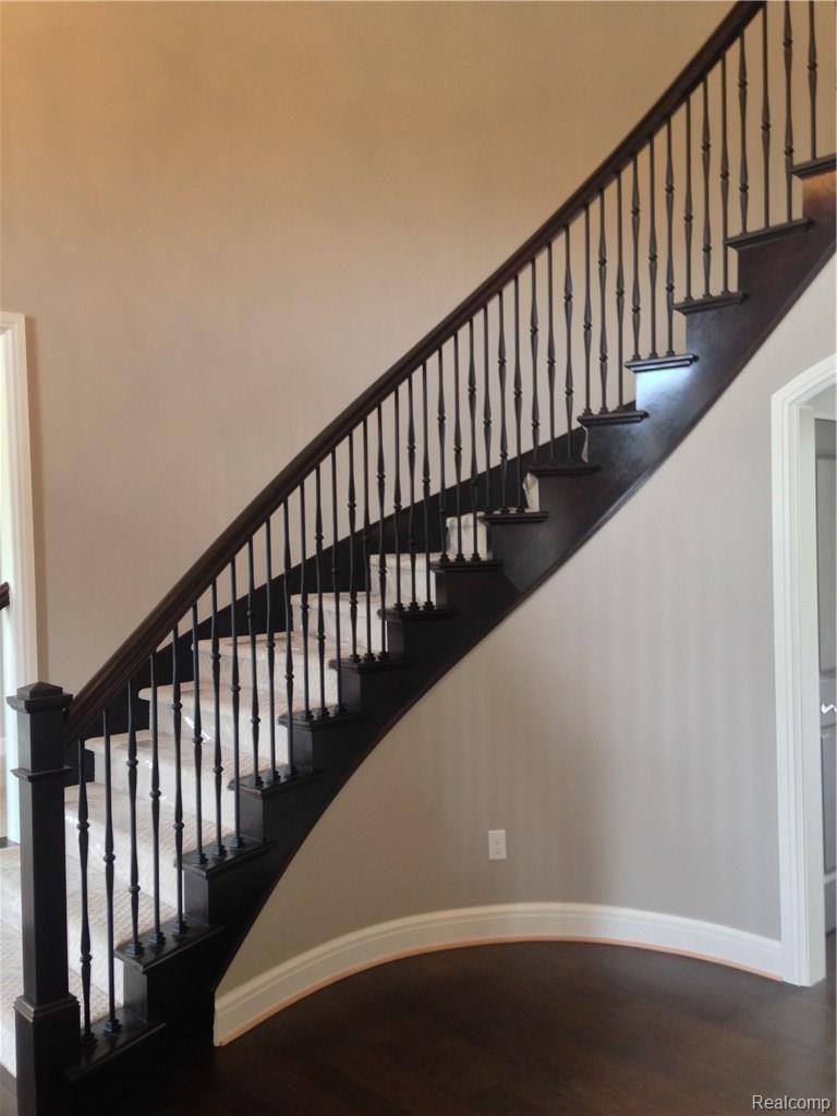 5695 Sovereign Drive Rochester, MI 48306 - Photo 14 of 39 IMG_2554.JPG