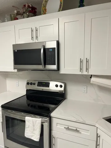 $319,000 | 4300 Northwest 30th Street, Unit 141, Coconut Creek, FL 33066