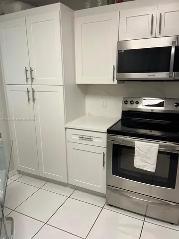 $319,000 | 4300 Northwest 30th Street, Unit 141, Coconut Creek, FL 33066