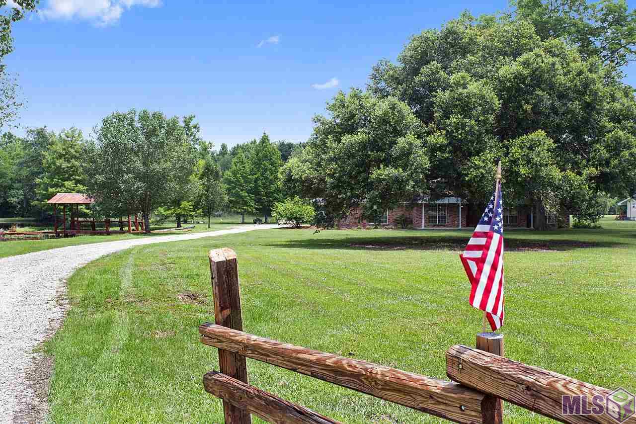 8859 Arnold Road Denham Springs, LA 70726 - Photo 16 of 16