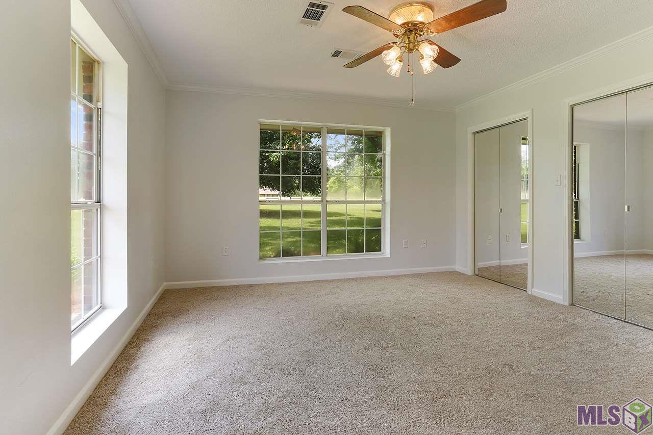 8859 Arnold Road Denham Springs, LA 70726 - Photo 7 of 16