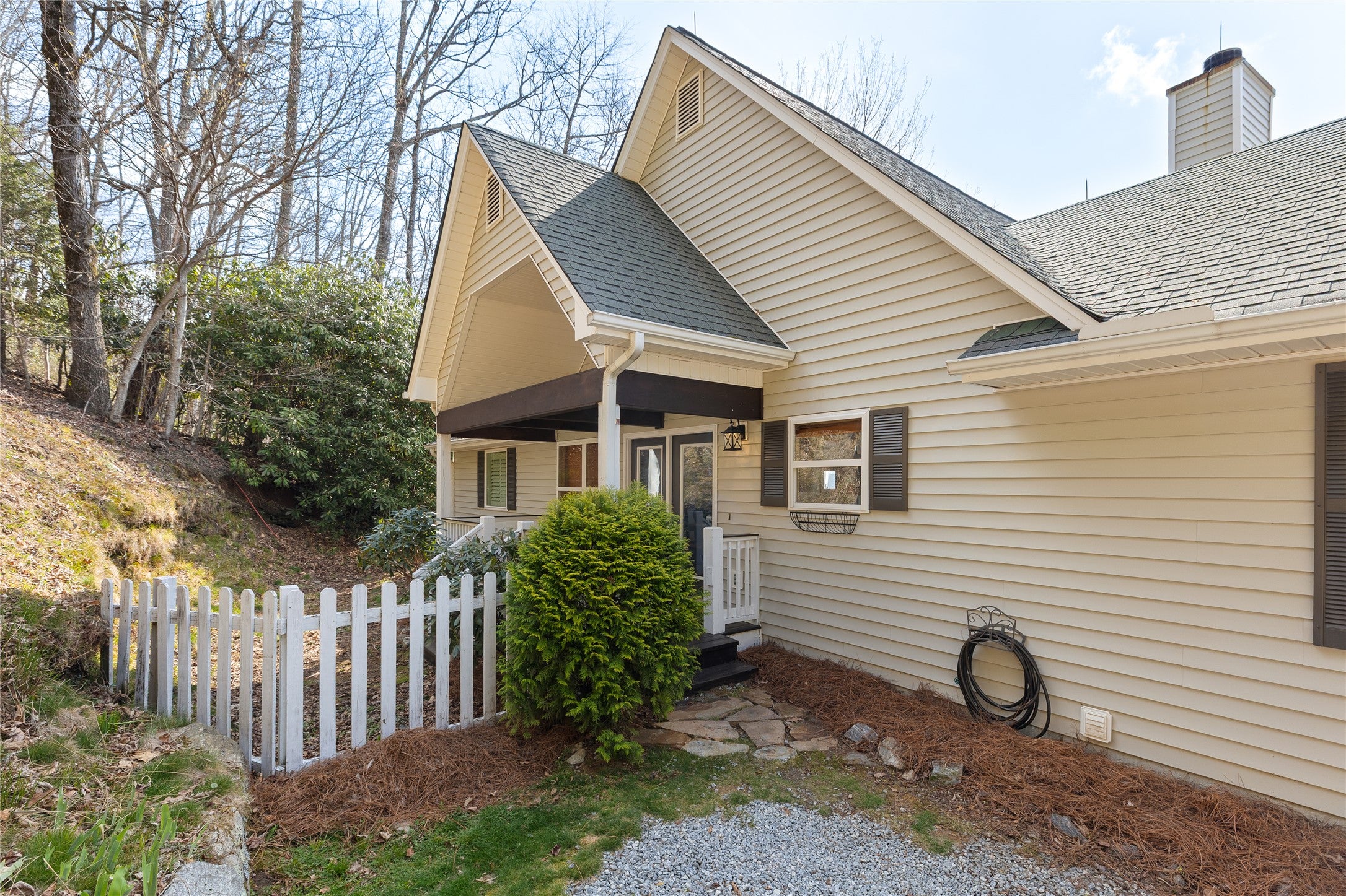 1506 Tower Road Sapphire, NC 28774 - Photo 11 of 92 Gallery Image 11