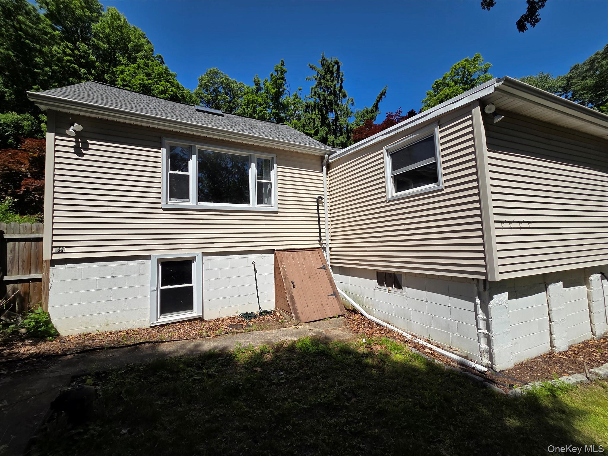 19 Ravina Road Patterson, NY 12563 - Photo 8 of 37