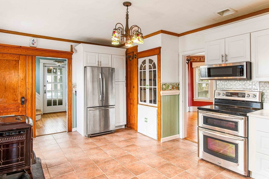 1 Laselle Avenue Worcester, MA 01605 - Photo 17 of 42